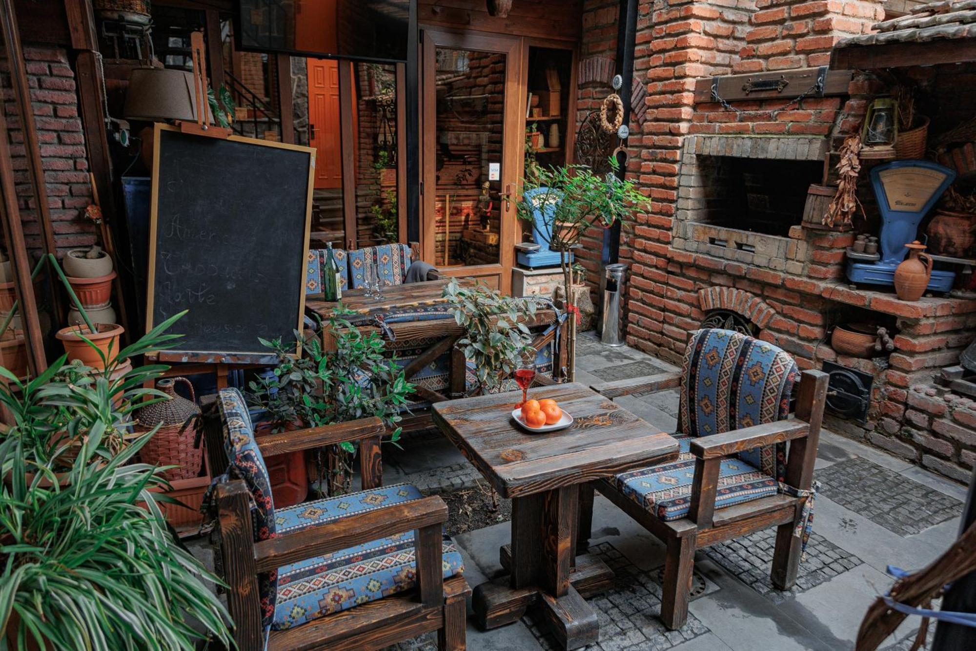 Piano Borracho Boutique Hotel Old Tiflis Dış mekan fotoğraf
